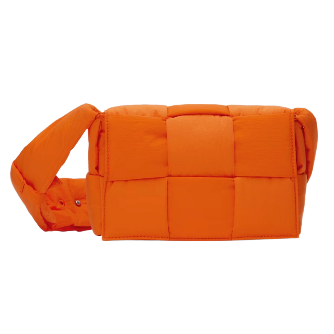 Bottega Veneta &