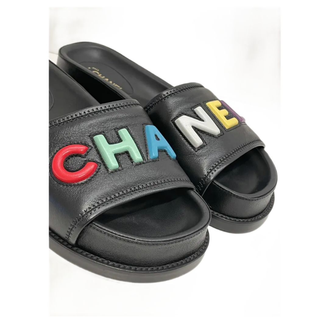 Chanel 22S &