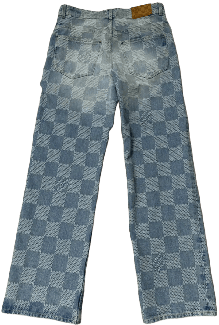 https://res.cloudinary.com/dyql5hig8/image/upload/v1761072209/dird4ratijbjuipecrrj.png