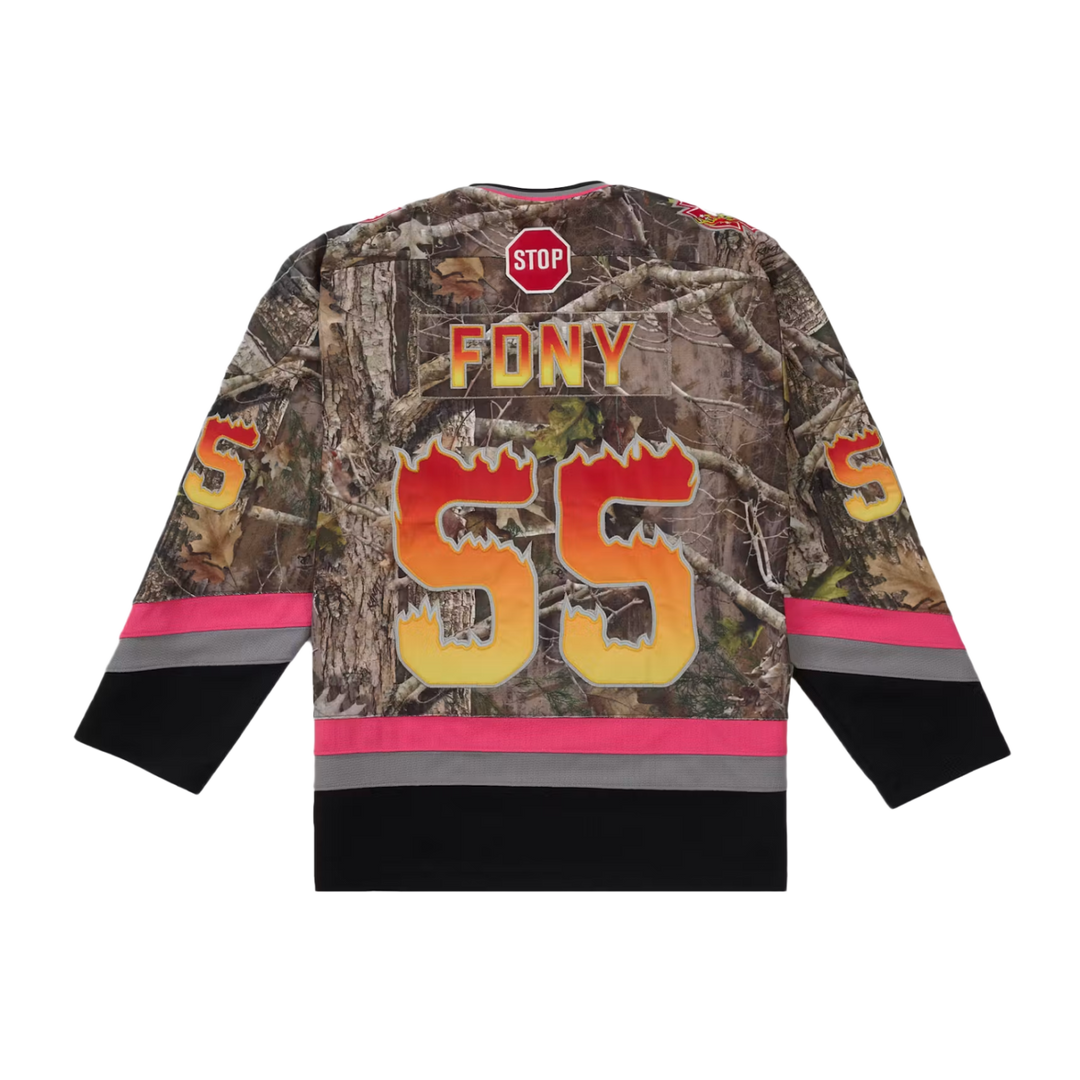 Supreme &