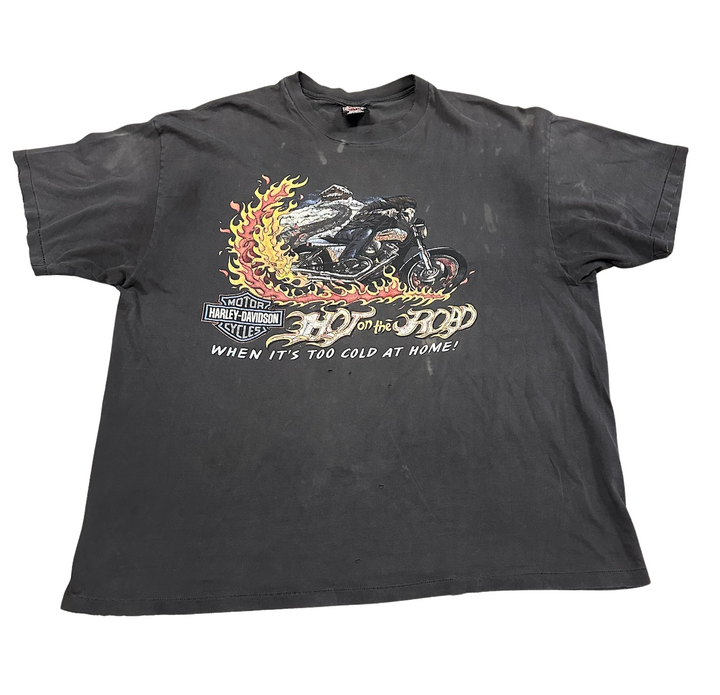 Harley Davidson 'Hot on the Road' Vintage 1996 Myrtle Beach Tee