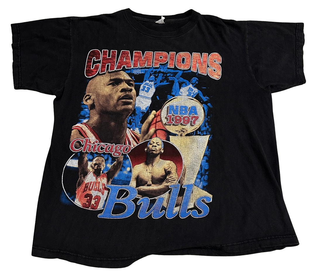 Chicago Bulls 1997 NBA Finals 'Returning Champions' Vintage Tee