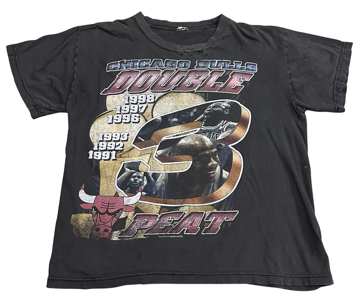 Chicago Bulls 'Double 3 Peat' Vintage Wash 90s Tee
