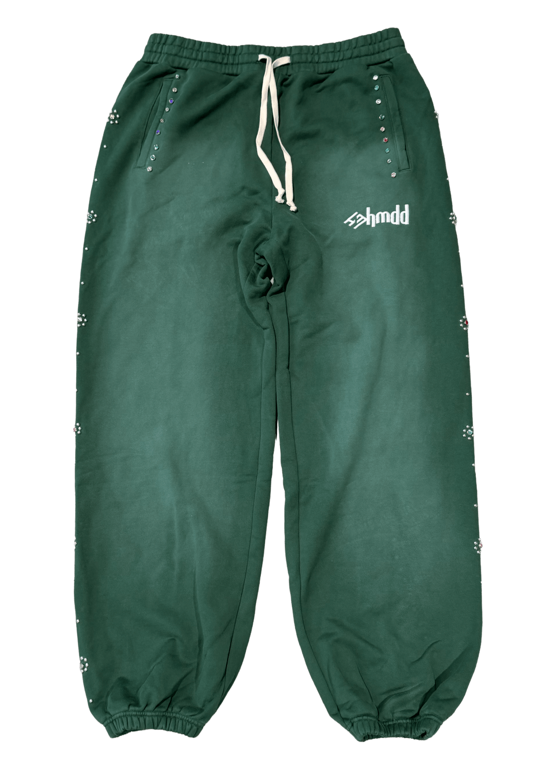 https://res.cloudinary.com/dyql5hig8/image/upload/v1760825230/miye82vhbtaiisdt3pal.png