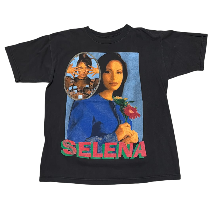 Selena &