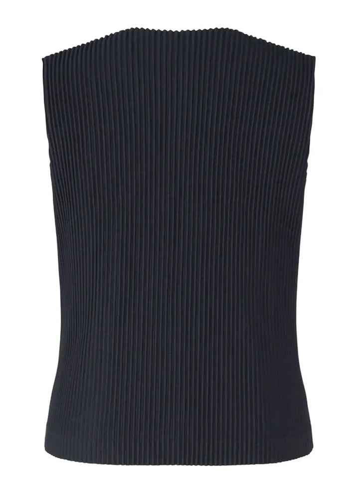 Homme Plissé Issey Miyake 'Black' Pleated Vest