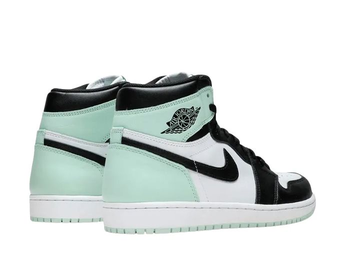 Jordan 1 Retro High &