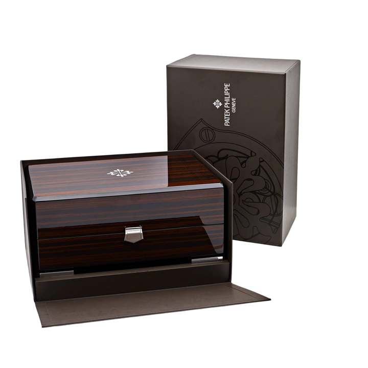 Patek Philippe Aquanaut Luce 5261R-001 Annual Calendar Moon Phases Rose Gold Blue-Gray Dial Watch 2023