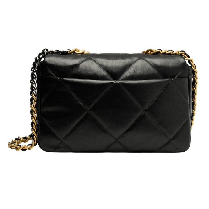 Chanel 19 &