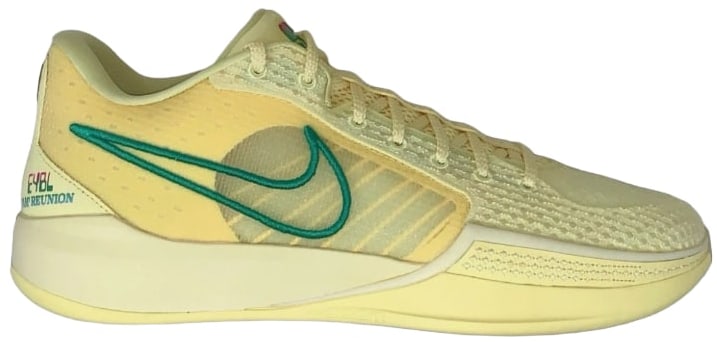 Nike Sabrina 1 &