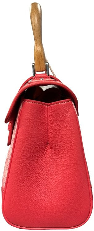 https://res.cloudinary.com/dyql5hig8/image/upload/v1756403736/ujhbwo8vjnrfwawpvb7f.jpg