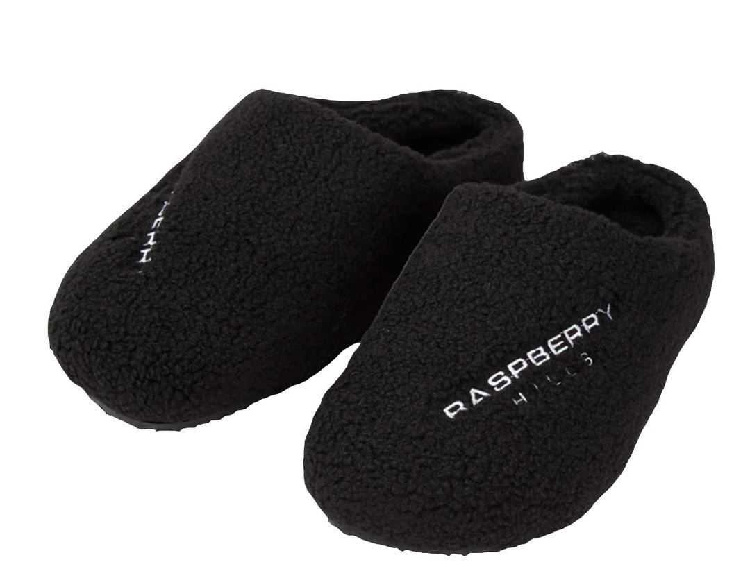 Gold+Vintage Raspberry Hills 'Black Fleece' Slippers